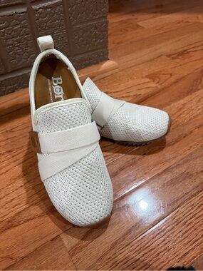 Born Slip-On Knit Sneakers in Ivory